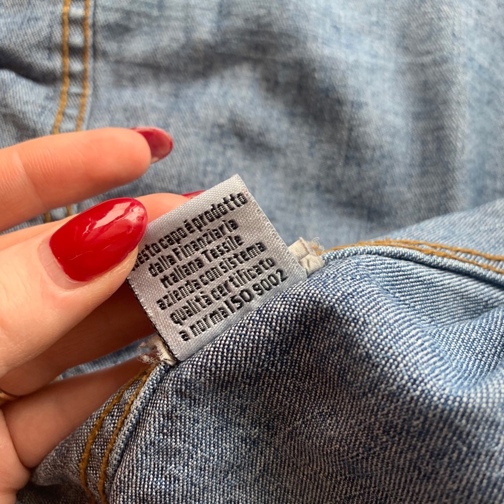 Denim jacket - Picture 2 of 4